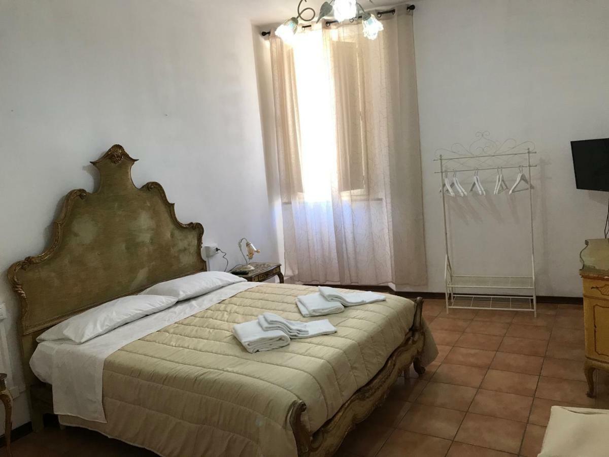 Albergo Antica Lanterna Castelnuovo di Garfagnana Zewnętrze zdjęcie